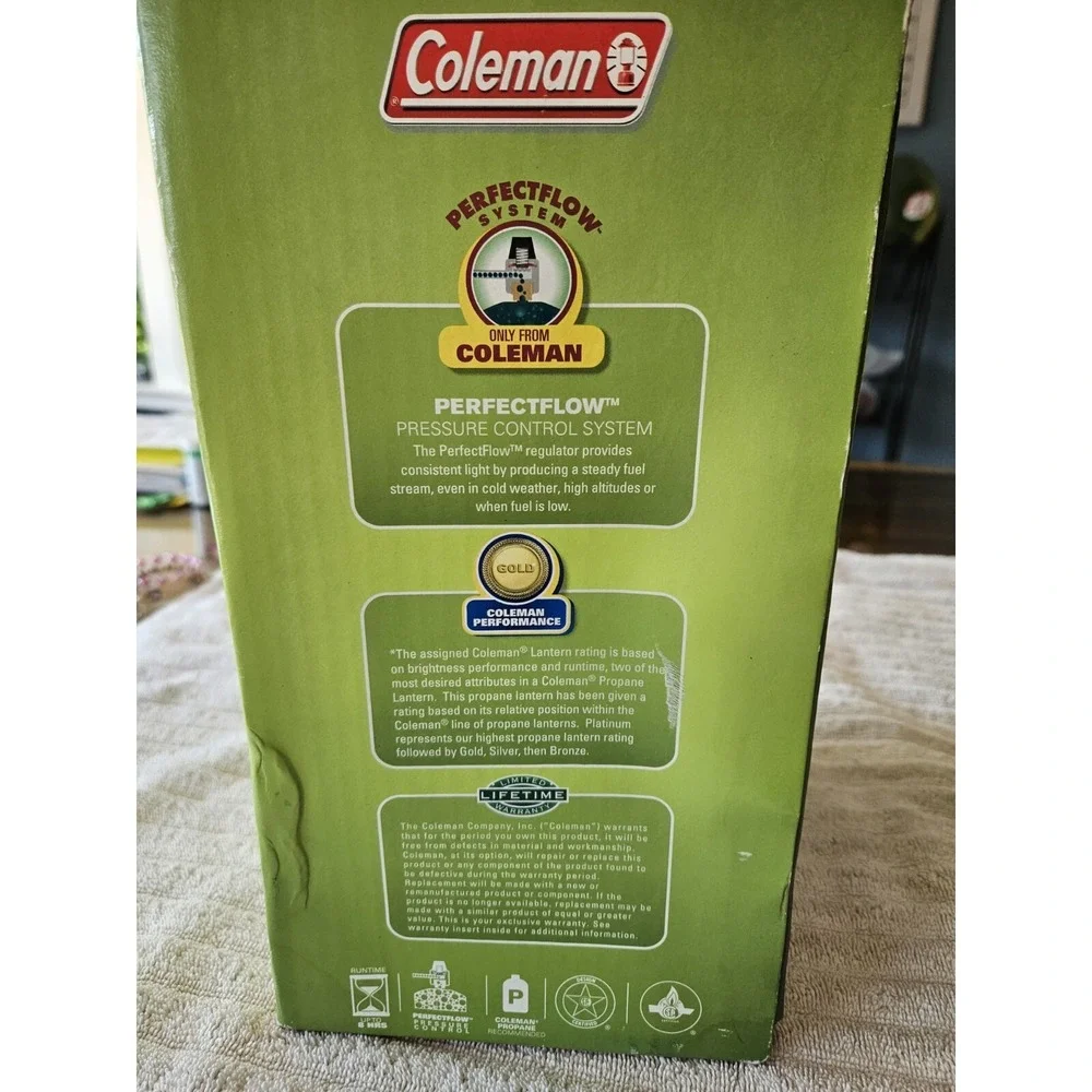 Coleman Lantern Deluxe 2 Mantle 2004 8hr Runtime With Base In Box